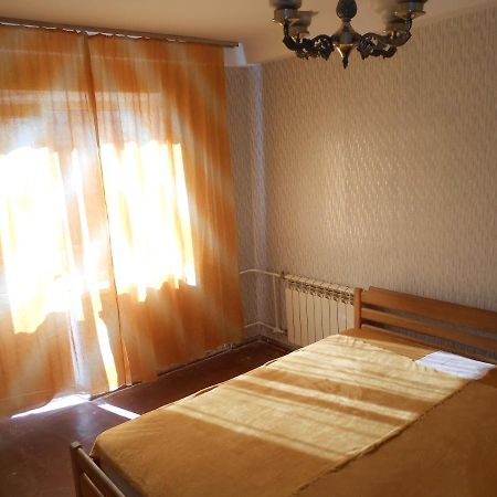 Проспект Героев Сталинграда 19 А Apartment Kiev Bagian luar foto