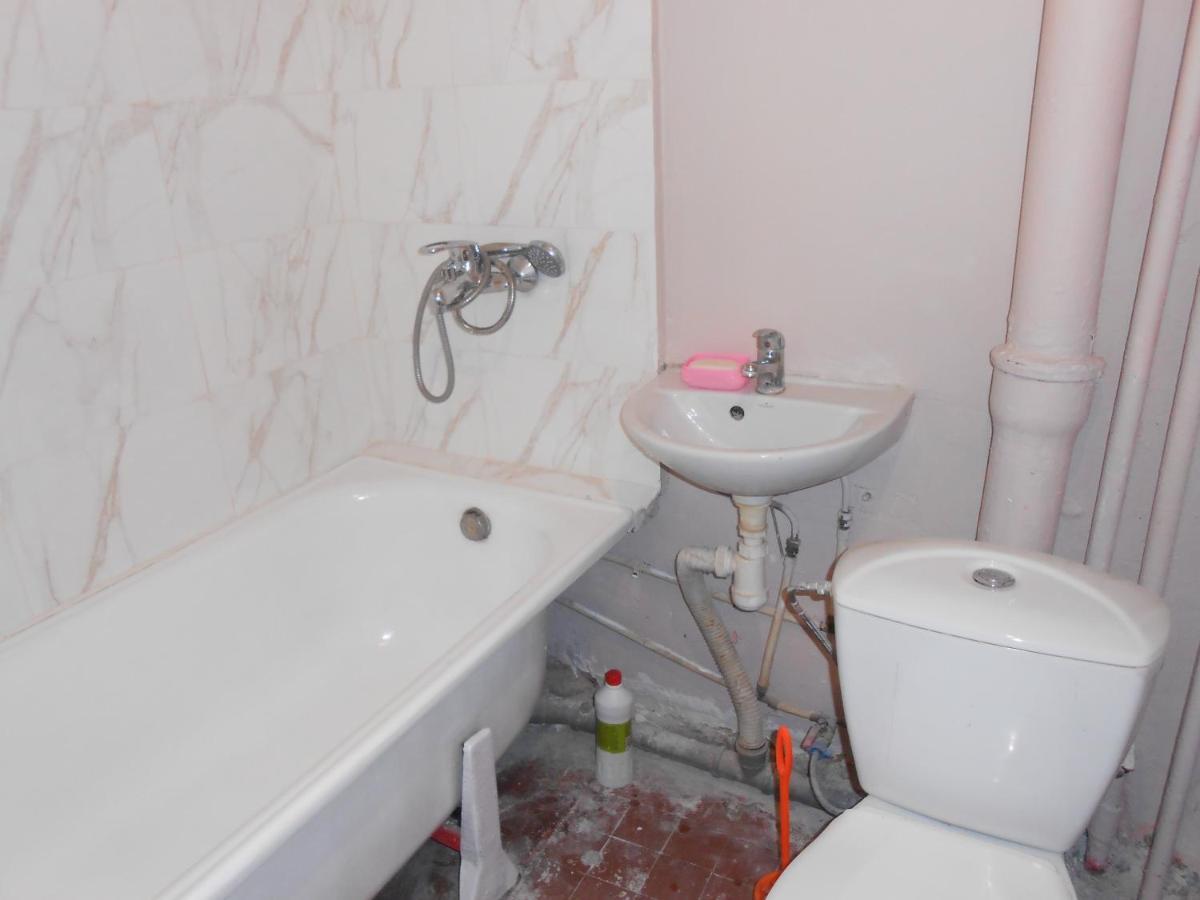 Проспект Героев Сталинграда 19 А Apartment Kiev Bagian luar foto